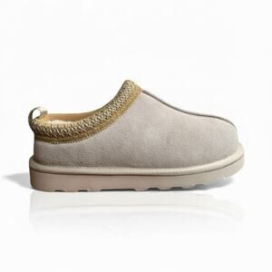 Women’s Size 9 Fuzzy Cozy Fleece Lined Slip-On Clog Slippers Beige Outdoor